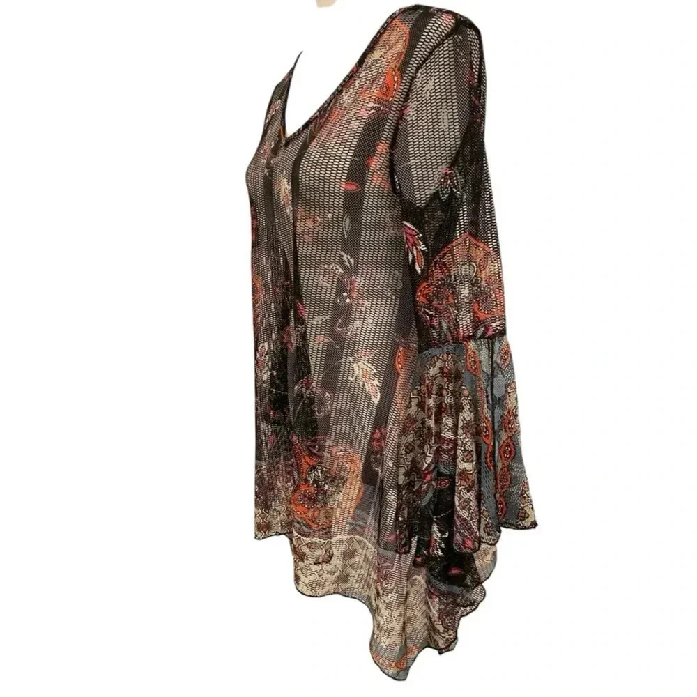Dor Dor Couture Womens Mesh Sheer Bell Sleeve Tunic - Picture 2 of 7